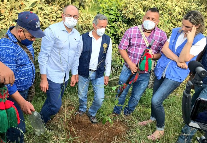 La Oficina de la ONU para los Derechos Humanos y la Unión Europea rinden homenaje a la memoria de la autoridad del Pueblo Nasa Miller Correa